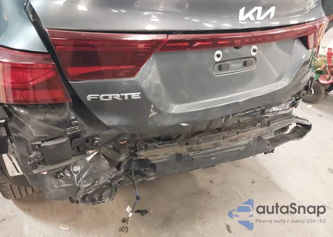 2023 Kia Forte Lxs z USA, uszkodzony, nr VIN 3KPF24AD6PE580160